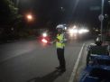 Satlantas Polres Tanjung Perak Atur Kemacetan di Jalan Perak Timur