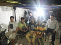 Sambang Warga Sawah Pulo, Babinkamtibmas Ujung Sosialisasi SPKT Door To Door