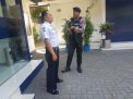 Antisipasi Kriminalitas, Satsabhara Polres Tanjung Perak Gelar Patroli Rutin di Kantor Bank Mandiri