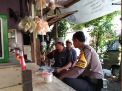 Babinkamtibmas Sukolilo Baru Sosialisasikan SPKT Door To Door