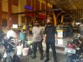 Personil Polsek Kenjeran Gelar Patroli Rutin di Toko Emas, Antisipasi Kerawanan