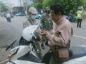Polsek Semampir Lakukan Razia Masker Bersama Instansi Samping, Tekan Penyebaran Covid-19 di Jalan KH Mas Mansyur