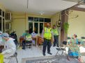 Personil Polsek Krembangan Kawal  Vaksinasi di Kantor Kecamatan
