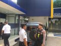 Satsabhara Polres Tanjung Perak Gelar Patroli Rutin di Kantor Bank Mandiri