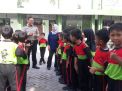 Babinkamtibmas Polsek Krembangan Gelar Rabu Narsis Ke SDN Perak Barat IV