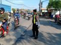 Beri Pelayanan Masyarakat, Satlantas Polres Tanjung Perak Lakukan Pengaturan Pagi