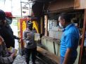 Kapolres Tanjung Perak Sosialisasikan SPKT Door To Door Di Warung & Toko-Toko