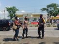 Kapolres Tanjung Perak Dampingi Walikota Surabaya Pantau Pelaksanaan Swab Tes di Jalan HM Noer