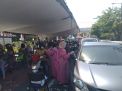 Vaksinasi Drive Thru Polres Tanjung Perak Layani Semua Warga KTP Surabaya