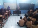 Panit Binmas Polsek Semampir Gelar Rabu Narsis di SMP PGRI 6