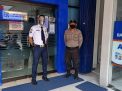Sambang Kantor BRI, Personil Polsek Kenjeran Lakukan Patroli Rutin Antisipasi 3C