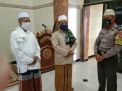 Babinkamtibmas Takal Kedinding Gelar Jumat Darling di Masjid An Nahar
