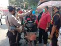 Polsek Krembangan Laksanakan Operasi Penertiban Masker di Pasar Kalianak Timur