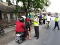Polsek Asemrowo Gelar Operasi Cipkon Dengan Hasil 7 Pelanggar Lalu Lintas