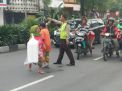 Beri Pelayanan Masyarakat, Polsek Semampir Lakukan Pengaturan Lalu Lintas Sore