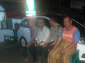 Babinkamtibmas Bongkaran Sampaikan Pesan Kamtibmas Ke Warga Jalan Pengampon