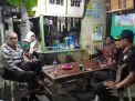 Babinkamtimas Sidotopo Patroli Malam di Pemukiman, Titip Pesan Waspada Orang Tak Dikenal