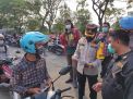 Kapolres Tanjung Perak Pantau Penjagaan di Sejumlah Jalur Tembusan Suramadu, Pastikan Tidak Ada Yang Bisa Lolos Dari Swab Tes