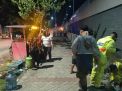Polres Tanjung Perak Bareng Satpol PP Bubarkan Pengunjung Warkop di Sepanjang Jembatan Suramadu