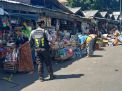 Satsabhara Polres Tanjung Perak Lakukan Patroli Antisipasi 3C di Pasar Ujung