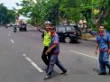 Unit Lantas Polsek Pabean Cantikan Berikan Pelayanan Lewat Pengaturan Sore
