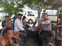 Babinkamtibmas Perak Utara Sampaikan Pesan Waspada Kriminalitas Dalam Angkot