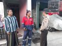 Sambang Pemukiman, Babinkamtibmas Genting Kalianak Sampaikan Pesan Siskamling
