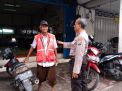 Kanit Binpolmas Sampaikan Pesan Waspada Curanmor ke Juru Parkir