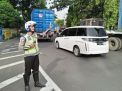 Satlantas Polres Tanjung Perak Lakukan Pengaturan Sore & Penindakan Pelanggar