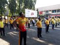 Kasat Sabhara Polres Tanjung Perak Pimpin Olahraga Bersama di Lapangan Apel