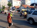 Bantu Kepulangan Pekerja, Satlantas Polres Tanjung Perak Atur Lalu Lintas Sore