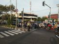 Polsek Krembangan Rutin Atur Lalu Lintas Sore, Antisipasi Kepulangan Karyawan