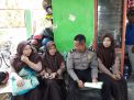 Babinkamtibmas Takal Kedinding, Sampaikan Himbauan Keselamatan Berkendara