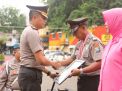 Kapolres Tanjung Perak Pimpin Upacara Purna Bakti Personil Pensiun