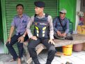 Personil Satsabhara Polres Tanjung Perak Patroli Dialogis di Pemukiman Jalan Kalimas