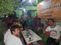 Babinkamtibmas Sidotopo Gelar Cangkrukan Rutin, Sosialisasikan SPKT Door To Door
