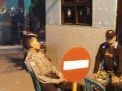Babinkamtibmas Dupak Lakukan Patroli Malam di Pemukiman