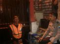 Babinkamtibmas Morokrembangan Patroli Pemukiman, Titip Pesan Waspada Orang Tak Dikenal