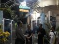 Gelar Patroli Malam di Pemukiman, Babinkamtibmas Perak Barat Sampaikan Waspada Kriminalitas