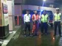 Polsek Asemrowo Gelar Patroli Malam di SPBU, Titip Pesan Waspada Jambret