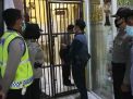 Cegah Penyelundupan Narkoba, Polsek Asemrowo Lakukan Pengecekan Tahanan
