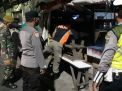 Kanit Binmas Polsek Asemrowo Pimpin Operasi Pemberlakuan PPKM Darurat, Sasar Warung & Toko
