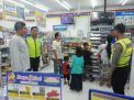 Antisipasi Tindak Kriminalitas, Polsek Semampir Patroli Mini Market