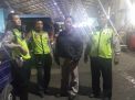 Polsek Asemrowo Patroli Pasar Buah, Sampaikan Himbauan Waspada Orang Tak Dikenal