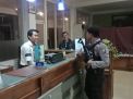 Pantau Keamanan Hotel, Satsabhara Polres Tanjung Perak Laksanakan Patroli Malam