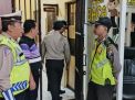Polsek Asemrowo Lakukan Pengecekan Rutin Tahanan, Antisipasi Penyelundupan Narkoba