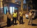 Pantau Keamanan Pemukiman, Polsek Asemrowo Gelar Patroli di Malam Hari