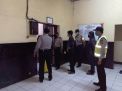 Antisipasi Penyelundupan Barang Terlarang, Polsek Pabean Cantikan Cek Ruang Tahanan
