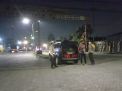 Personil Polsek Asemrowo Gelar Patroli Malam di Pergudangan, Antisipasi Kerawanan