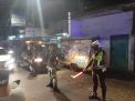 Polsek Semampir Bareng Instansi Samping Gelar Operasi Jam Malam & Penertiban Masker di Warung-Warung Sesuai Penerapan PPKM Darurat